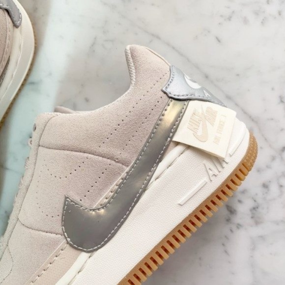 Nike Shoes - WOMEN'S NIKE AIR FORCE 1 LOW PREMIUM